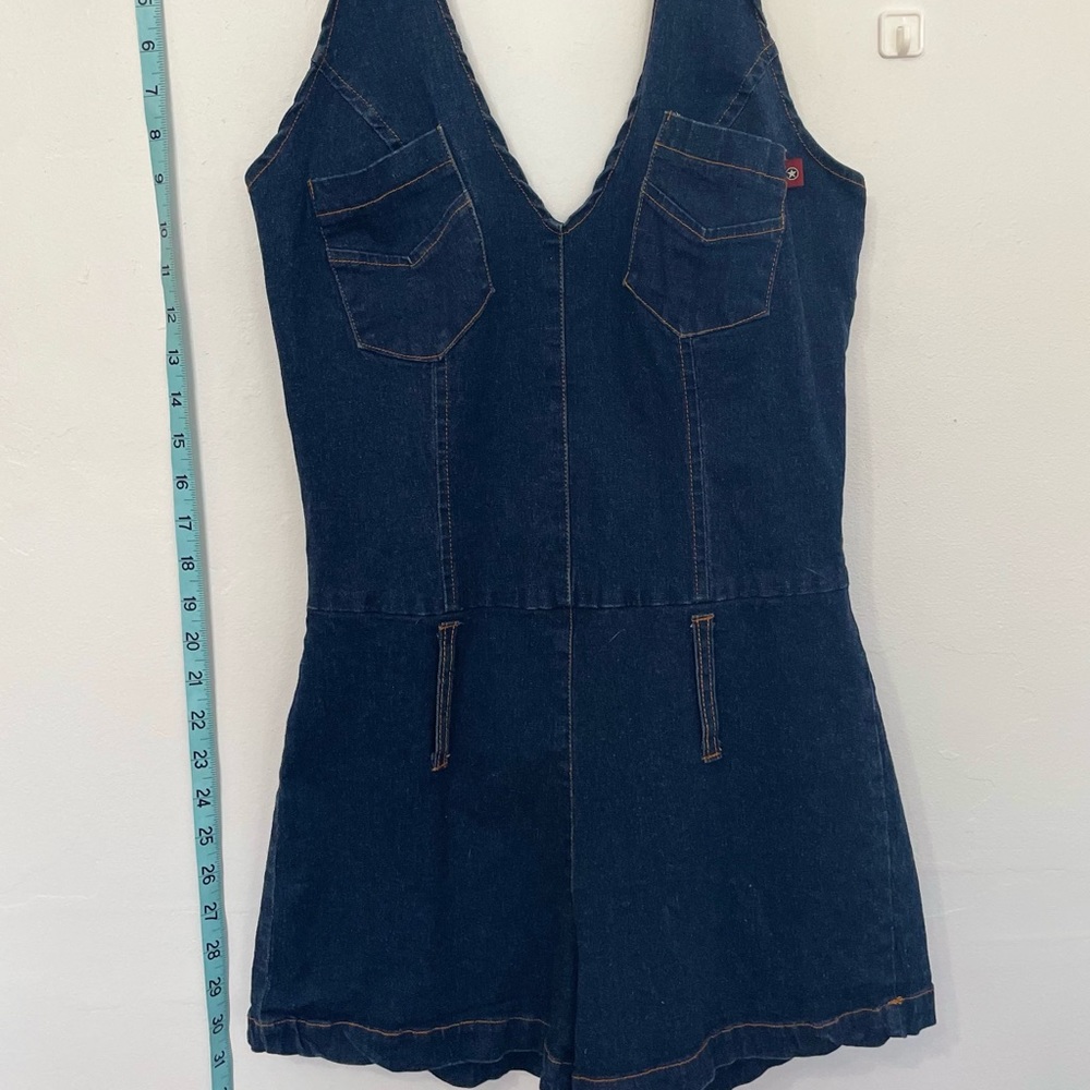 Shout zippered back mini denim romper 💙size L juniors